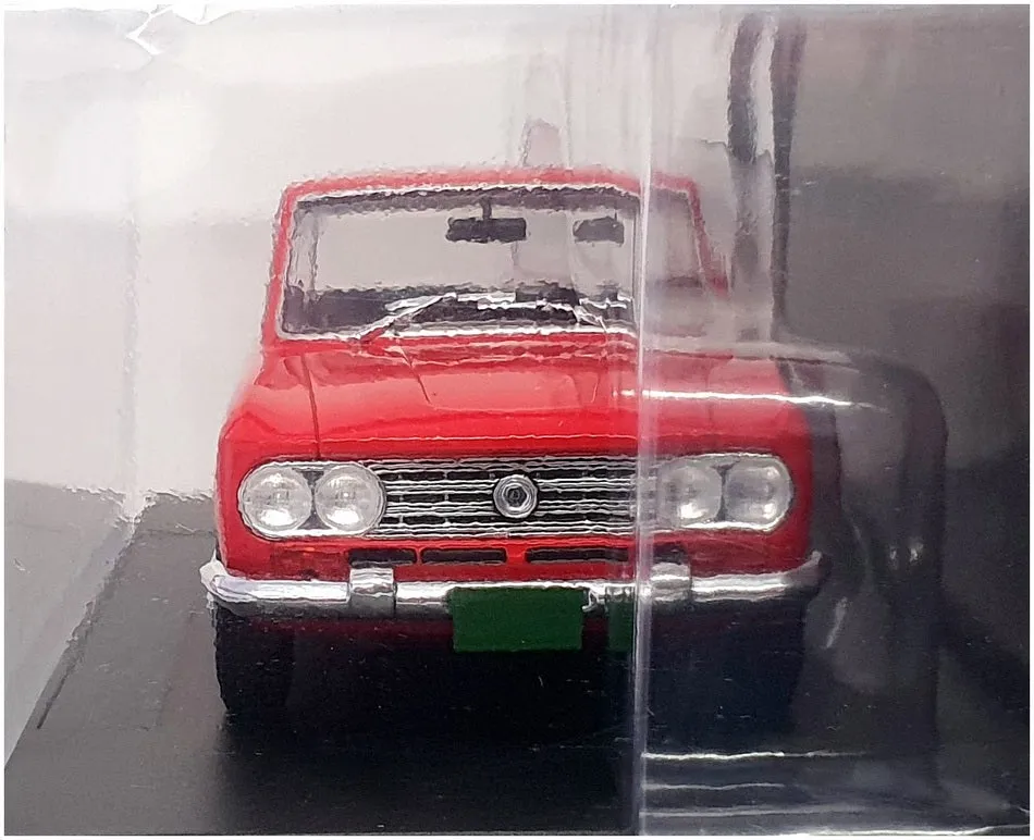 Altaya 1/24 Scale G1N4M014 - 1964 Datsun Bluebird - Red