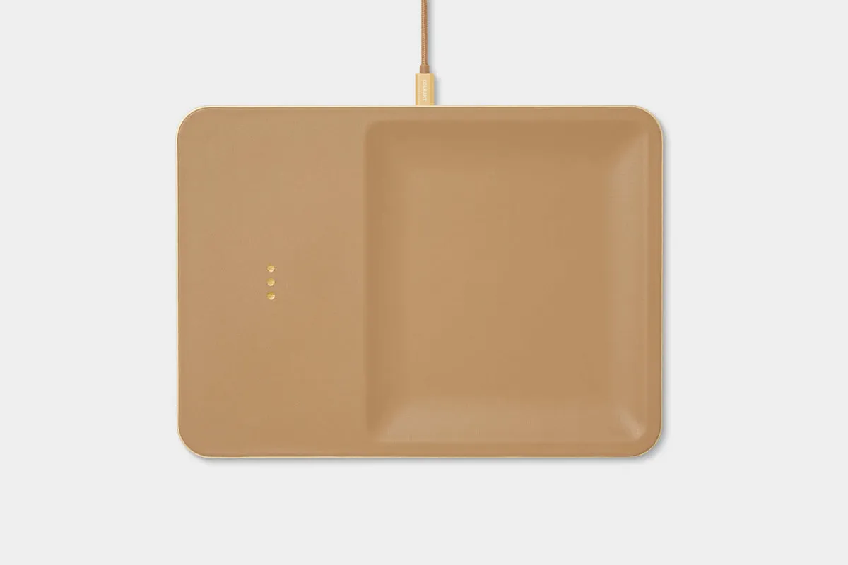 Courant Catch 3 Wireless Leather Charger in Cortado