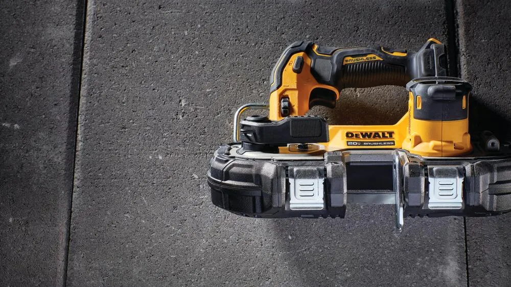 DEWALT DCS377Q1 ATOMIC 20V MAX* Brushless Cordless 1-3/4 in. Compact Bandsaw Kit