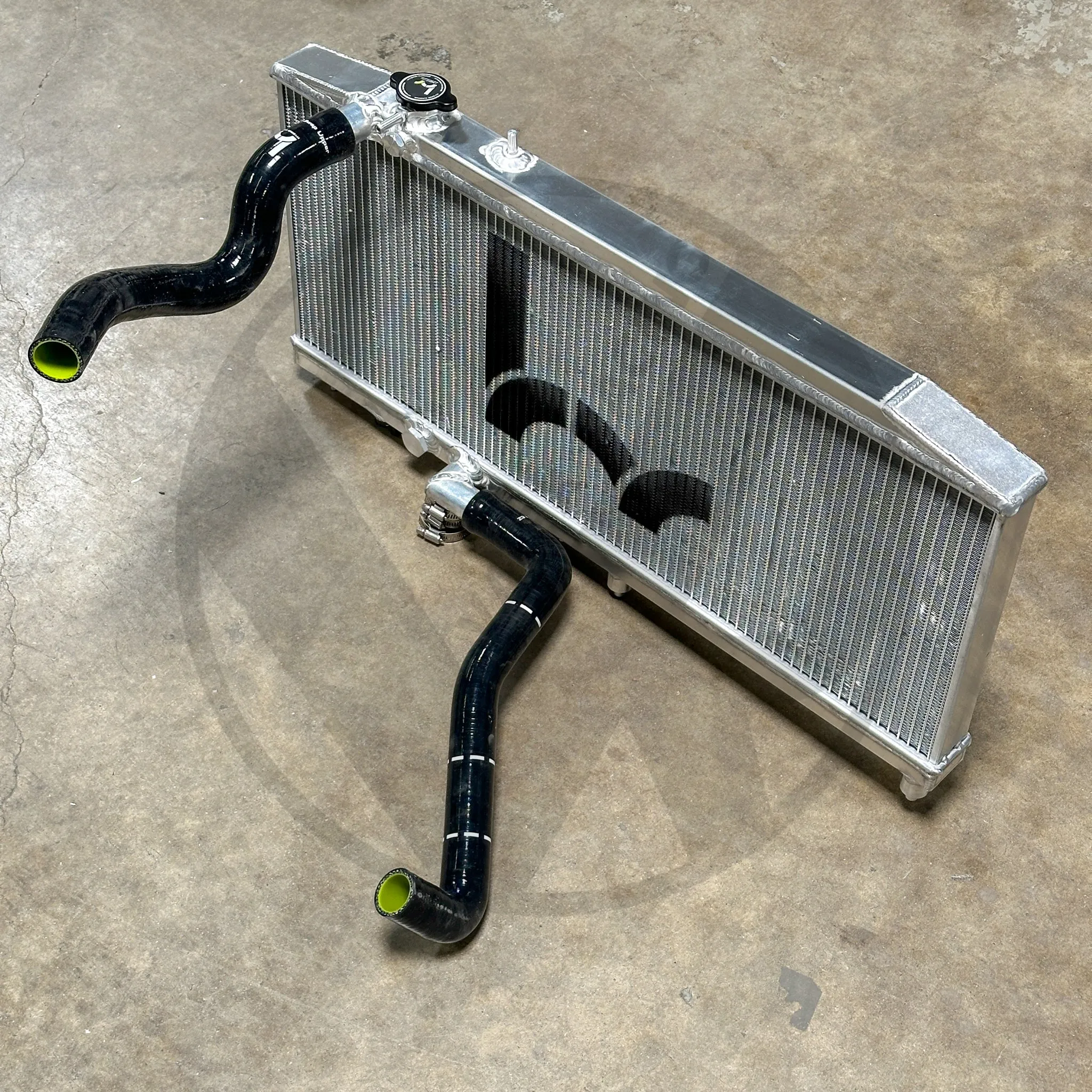 Hybrid Racing Full Size Radiator Kit For Honda Civic Acura Integra K24 K20Z3 Swap