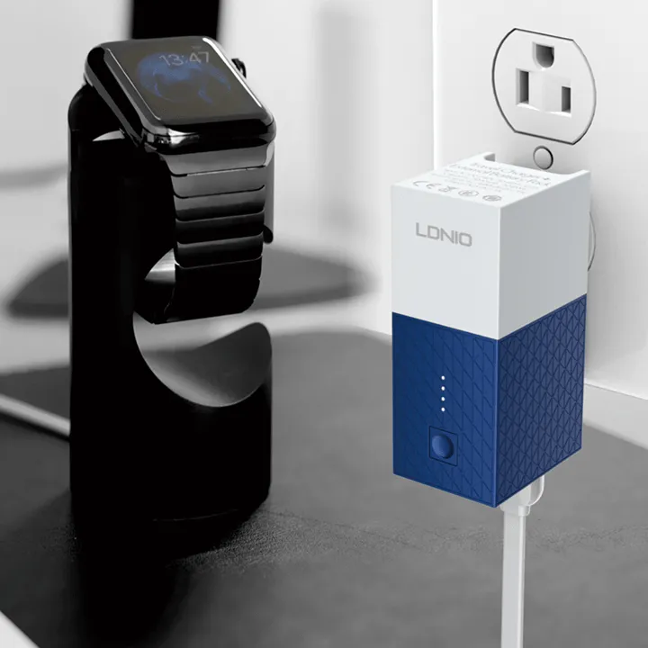 LDNIO Travel Charger with 2600mAh Powerbank