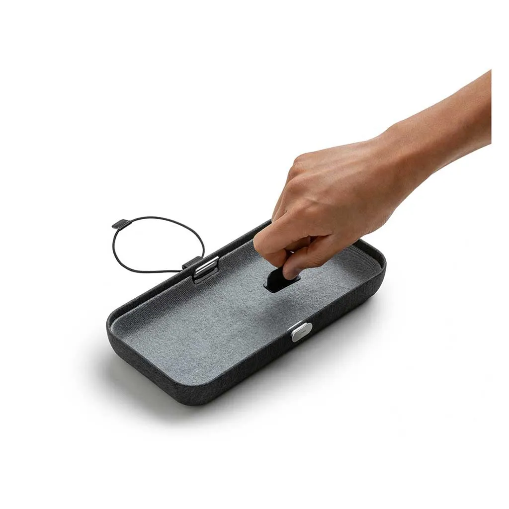 Nest v2 | Wireless Charging Case