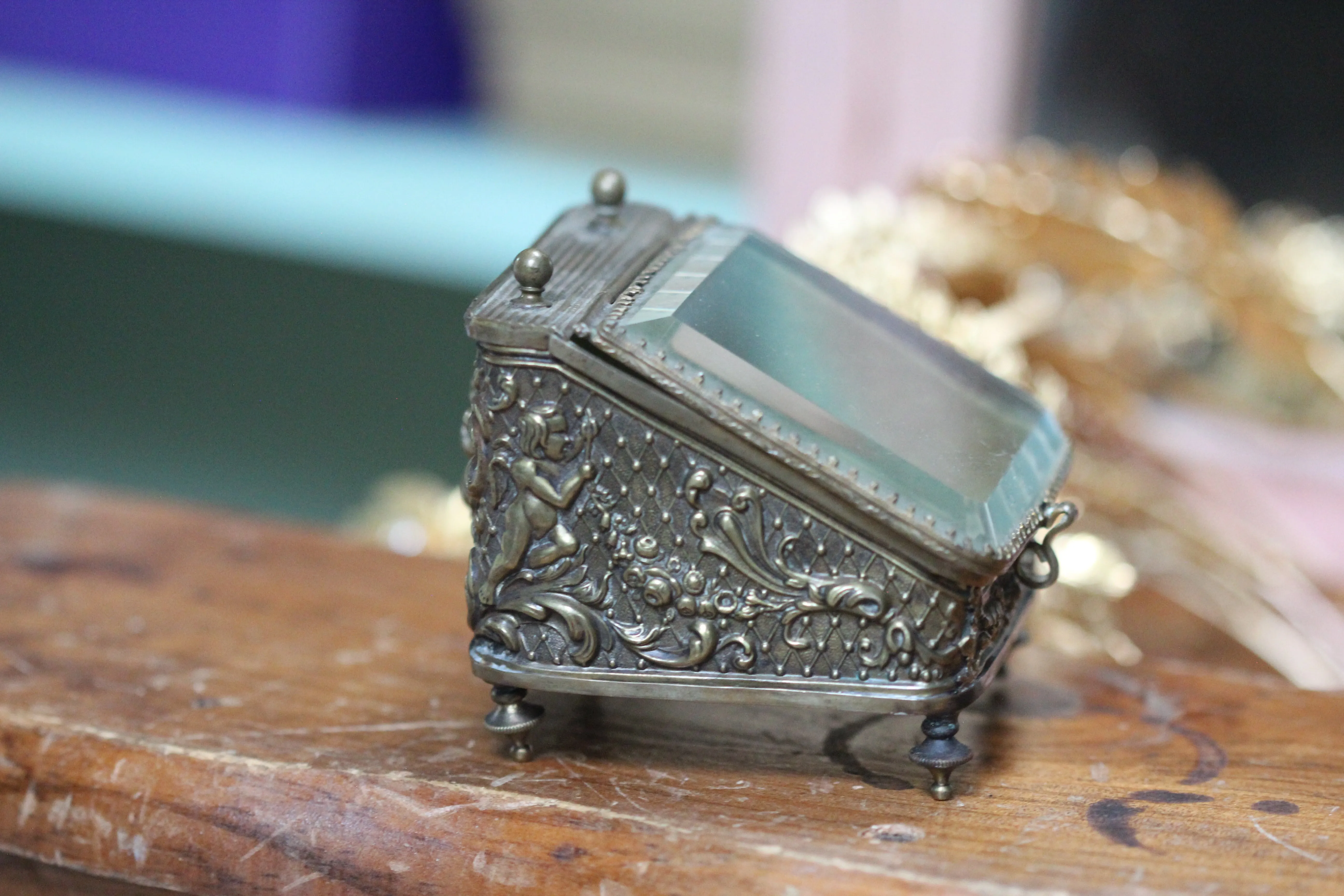 Tafted French Victorian Jewelry Box