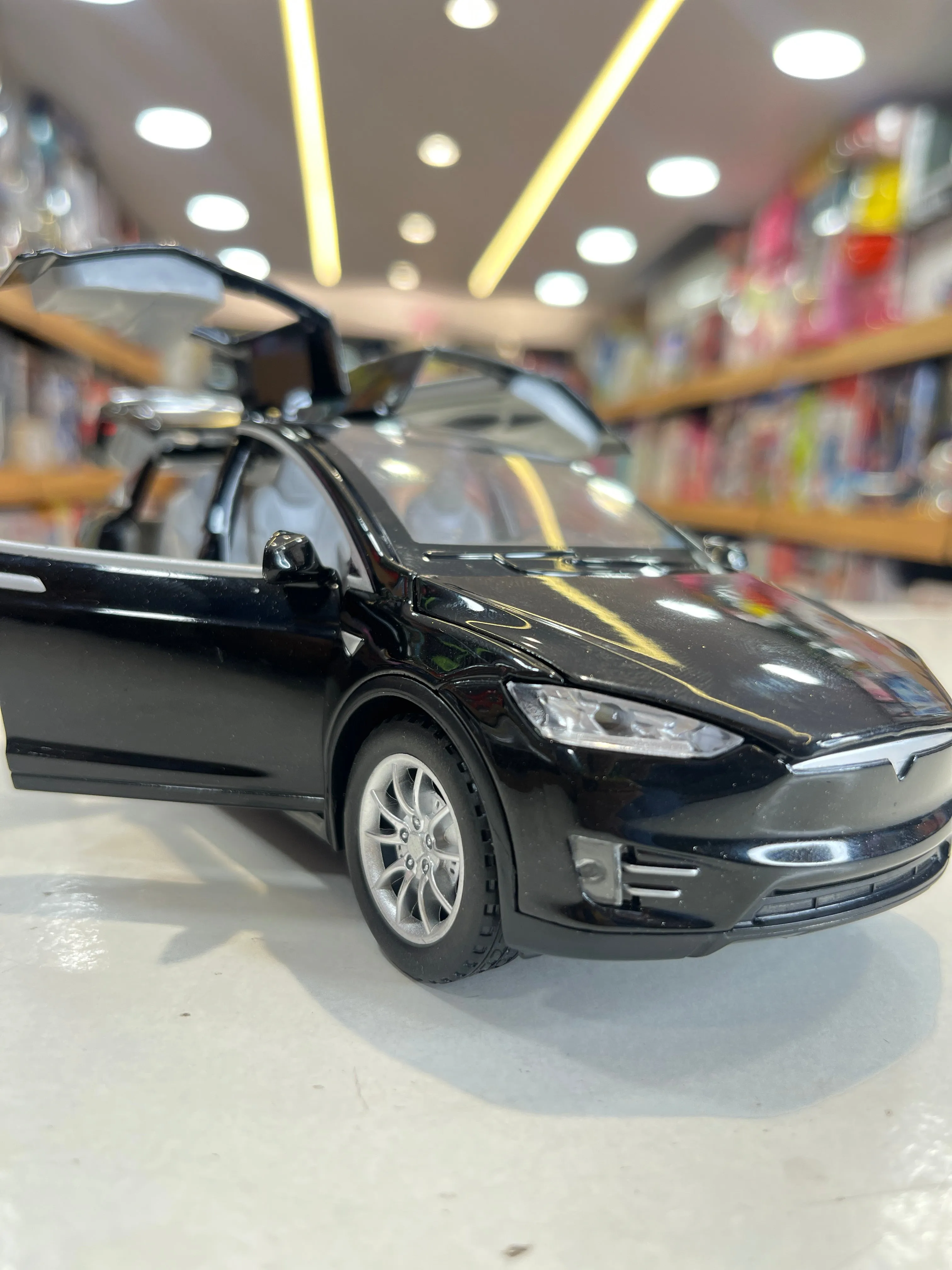 Tesla Model X car with lights & Smoke - Die Car real smoke metal car - 1:24 scale model with doors - playmaster car